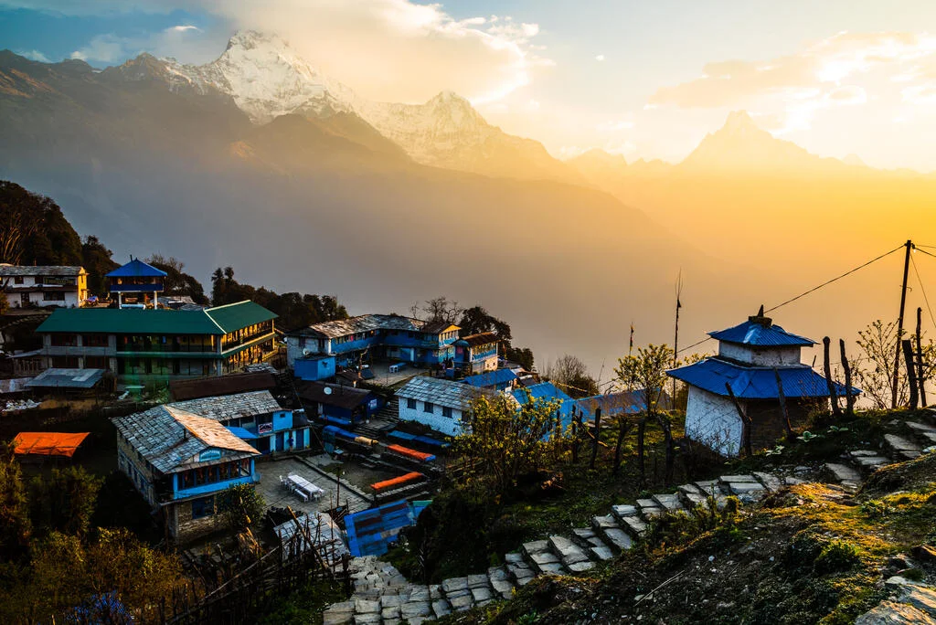 Ghorepani → Poon Hill Sunrise Hike → Tadapani